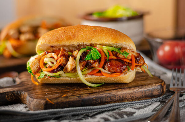 Przepis na Banh mi z pieczoną łopatką